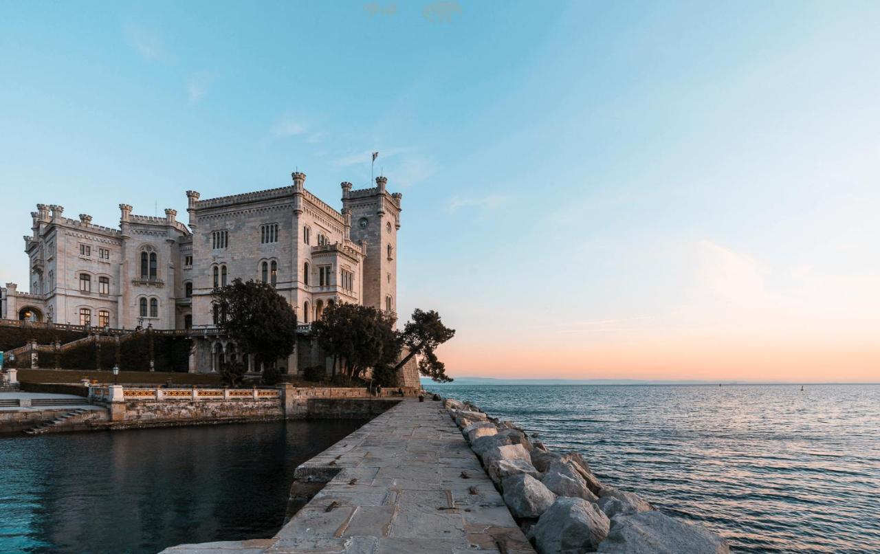 Unica Nel Cuore Storico Di Trieste Dış mekan fotoğraf